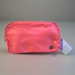 New Lululemon Everywhere Belt Bag  1L, Unisex Sakura Pink Lululemon Belt…